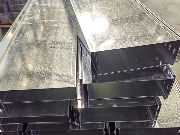 熱鍍鋅電纜橋架